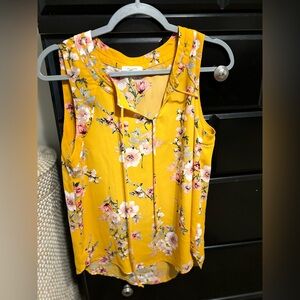 Sleeveless floral top